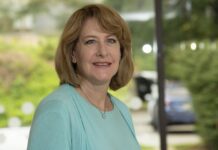 Fairfax’s Sharon Sherry Broadens Gesher Jewish Day School Community