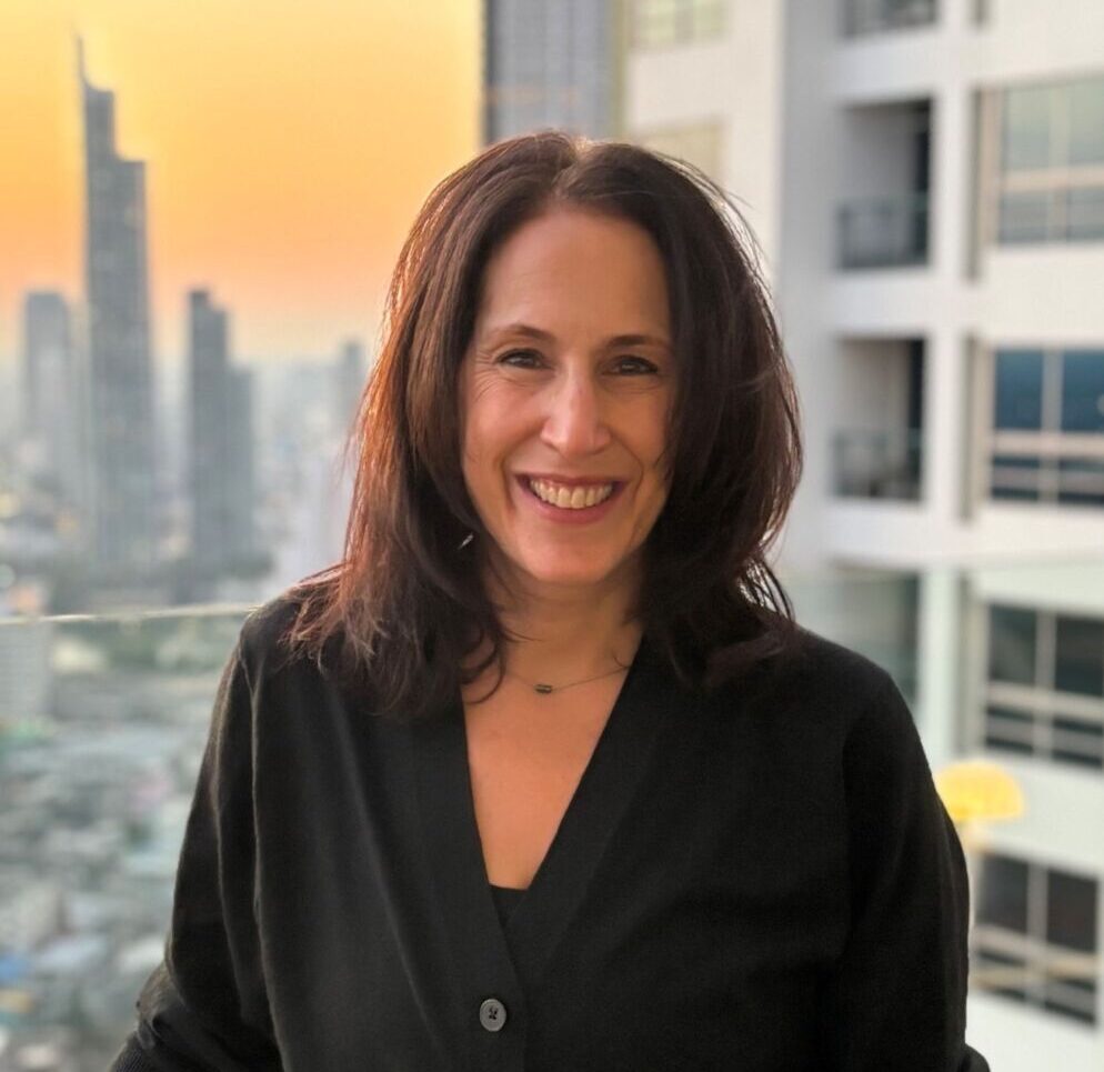 Temple Sinai Views Immigration Crisis Through Film