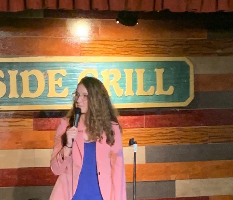 Mara Feiner hosted the show at the Rhodeside Grill in Arlington.